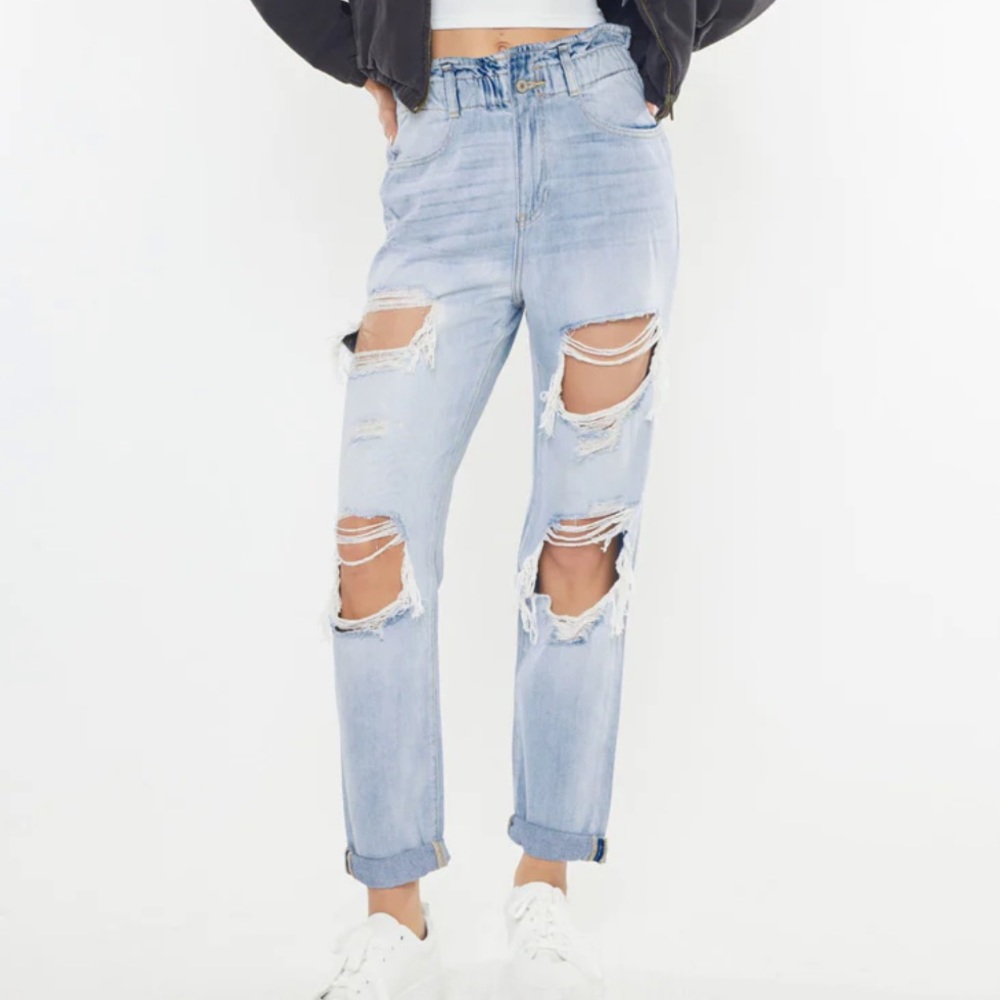 KanCan Womens Lightwash Darel Ultra High Rise Paperbag Mom Jeans